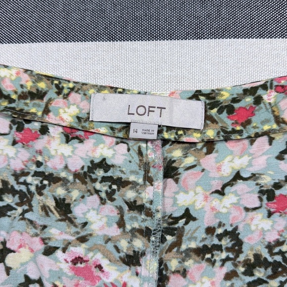 Loft Floral V-Neck Button Closure Midi Dress Short Sleeve 100% Rayon A line L - Picture 8 of 11